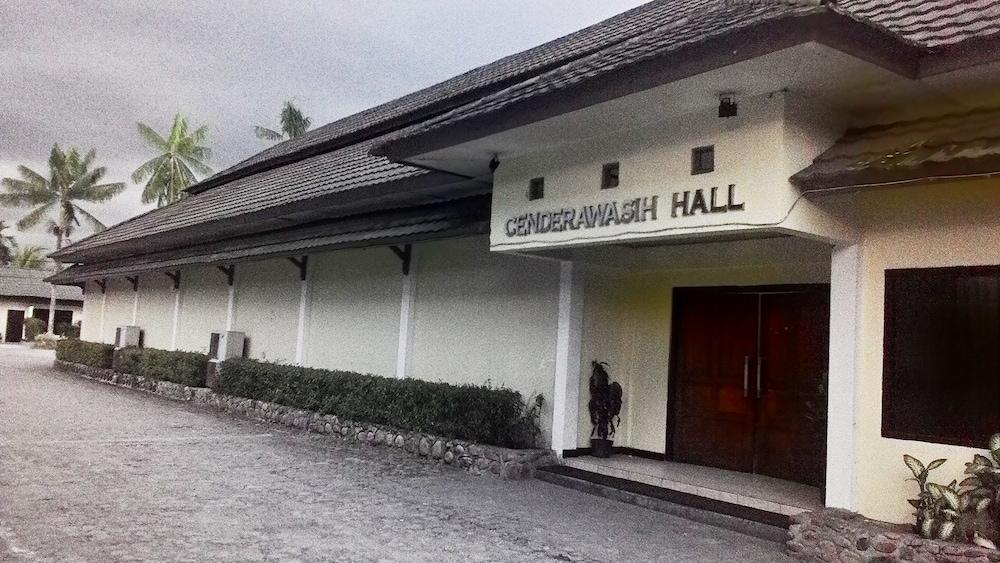 Serayu Hotel Timika Zewnętrze zdjęcie
