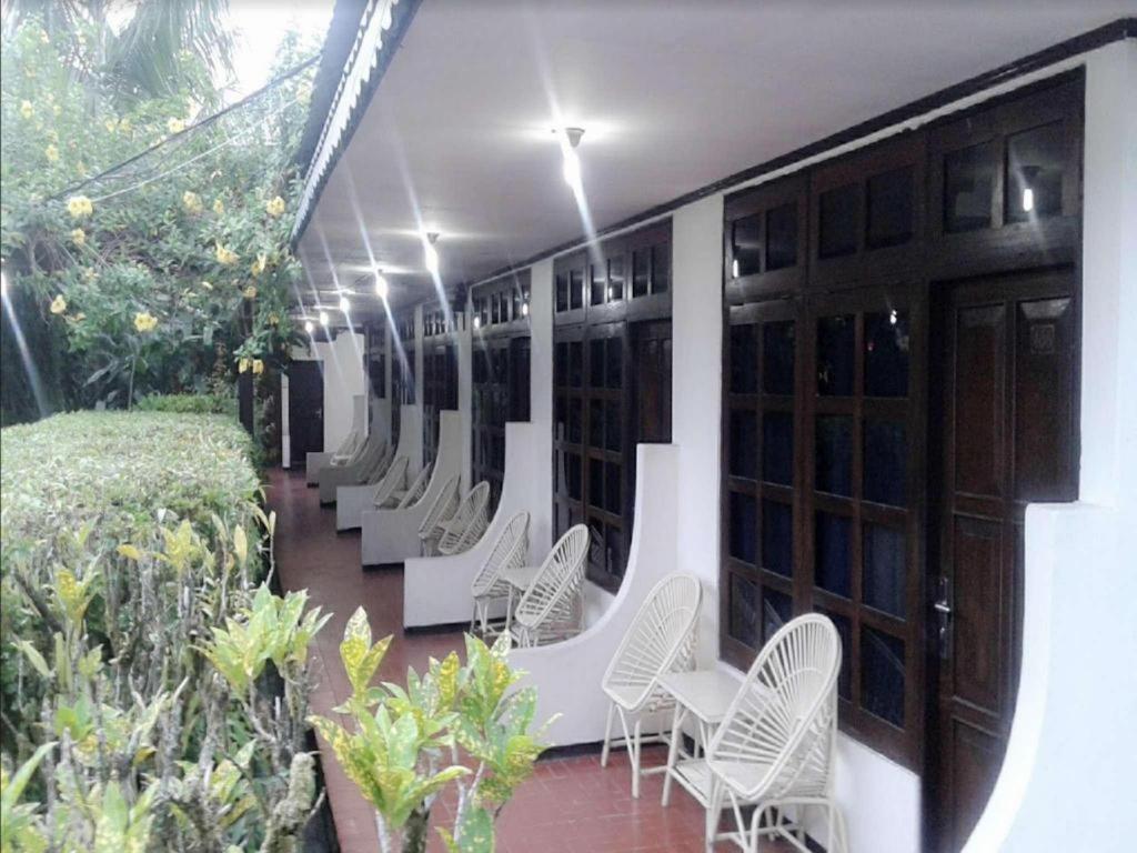 Serayu Hotel Timika Zewnętrze zdjęcie